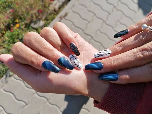 Cat Eyes Gél Lakk 9 - Image 4